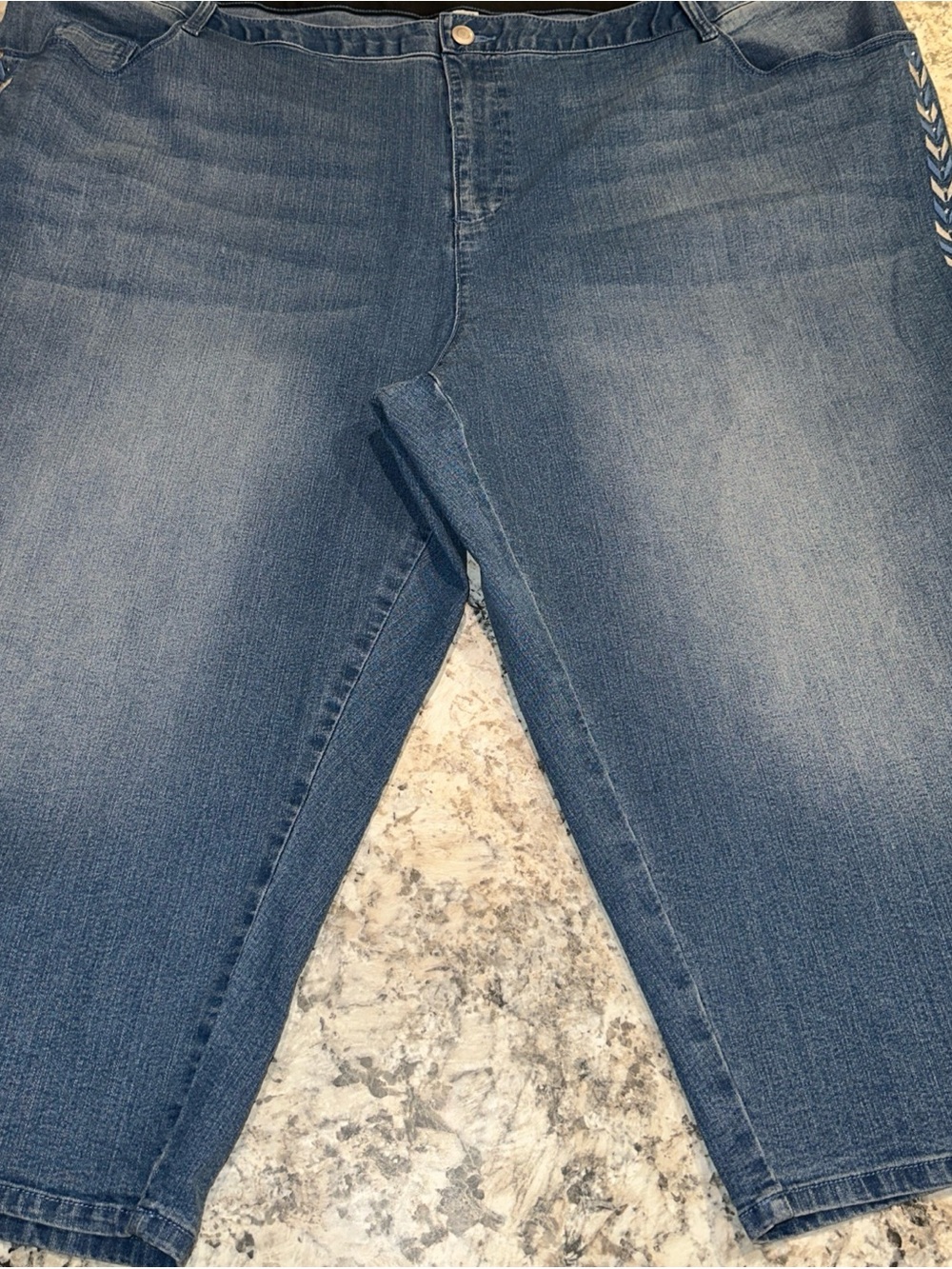Catherine’s Plus Size Denim Cropped Jeans With Stud & Embroidery Piping 32W